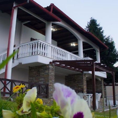 Villa Paradisos Likostomon Екстериор снимка