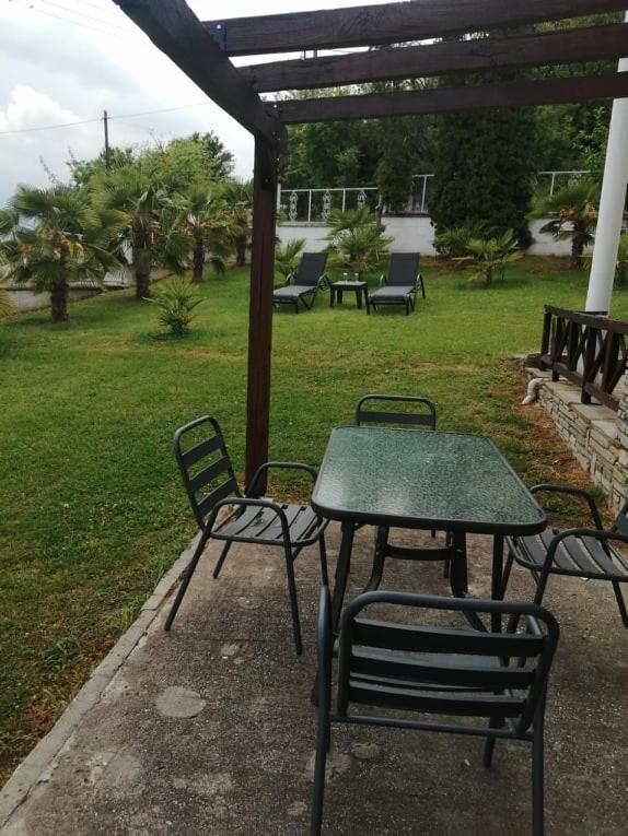 Villa Paradisos Likostomon Екстериор снимка
