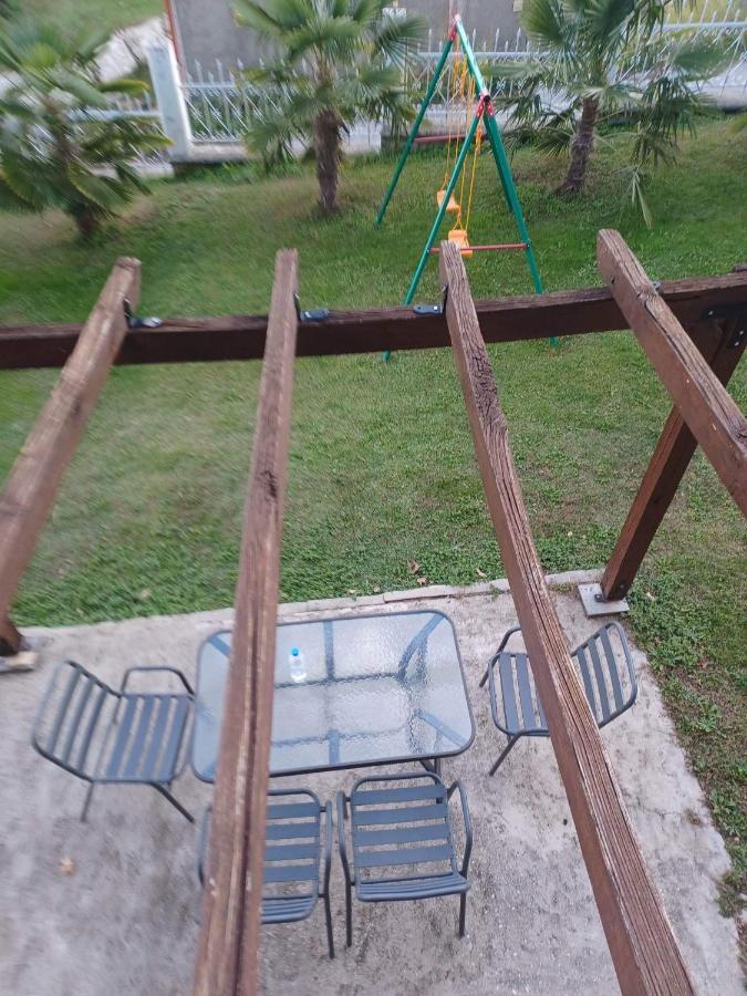 Villa Paradisos Likostomon Екстериор снимка