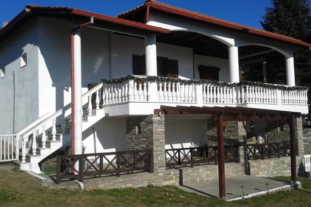 Villa Paradisos Likostomon Екстериор снимка