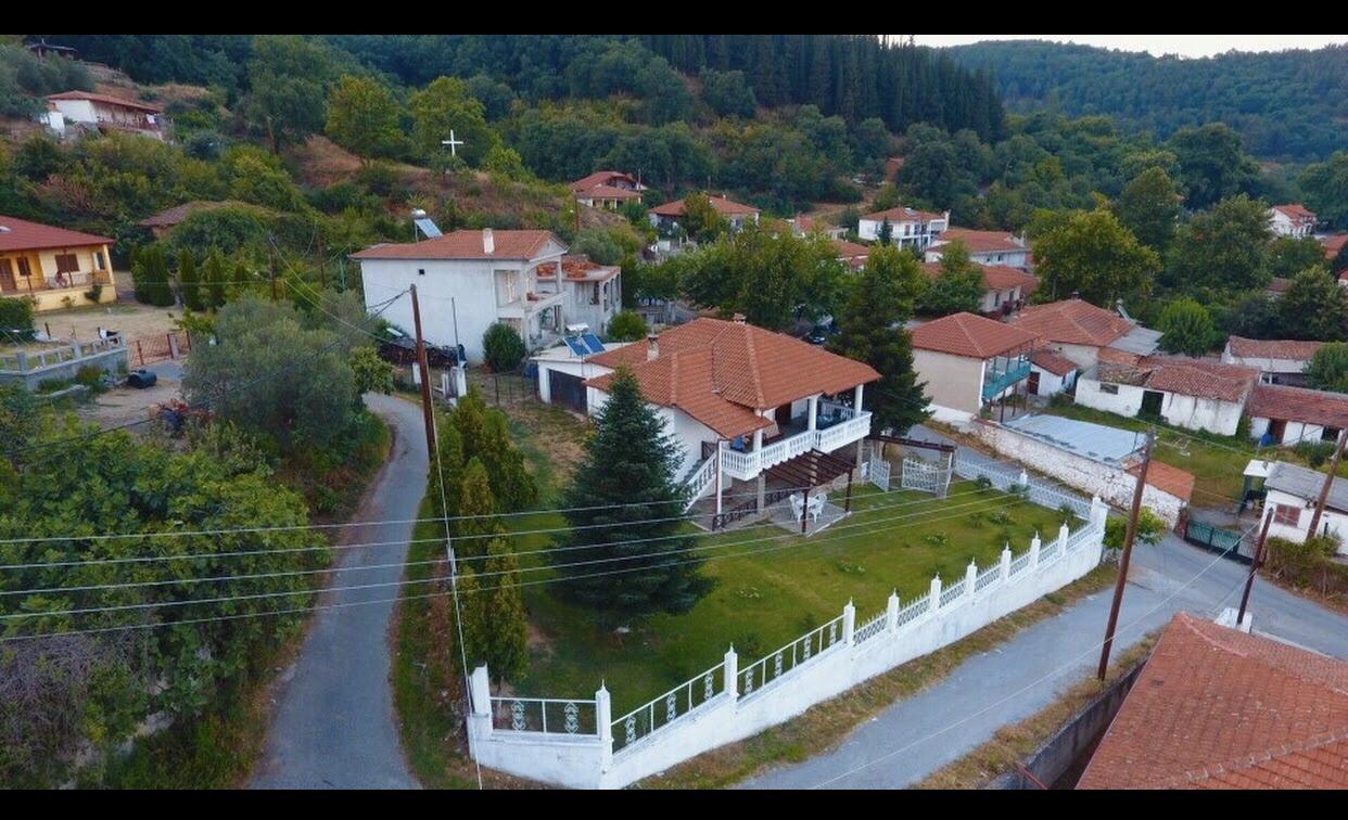 Villa Paradisos Likostomon Екстериор снимка