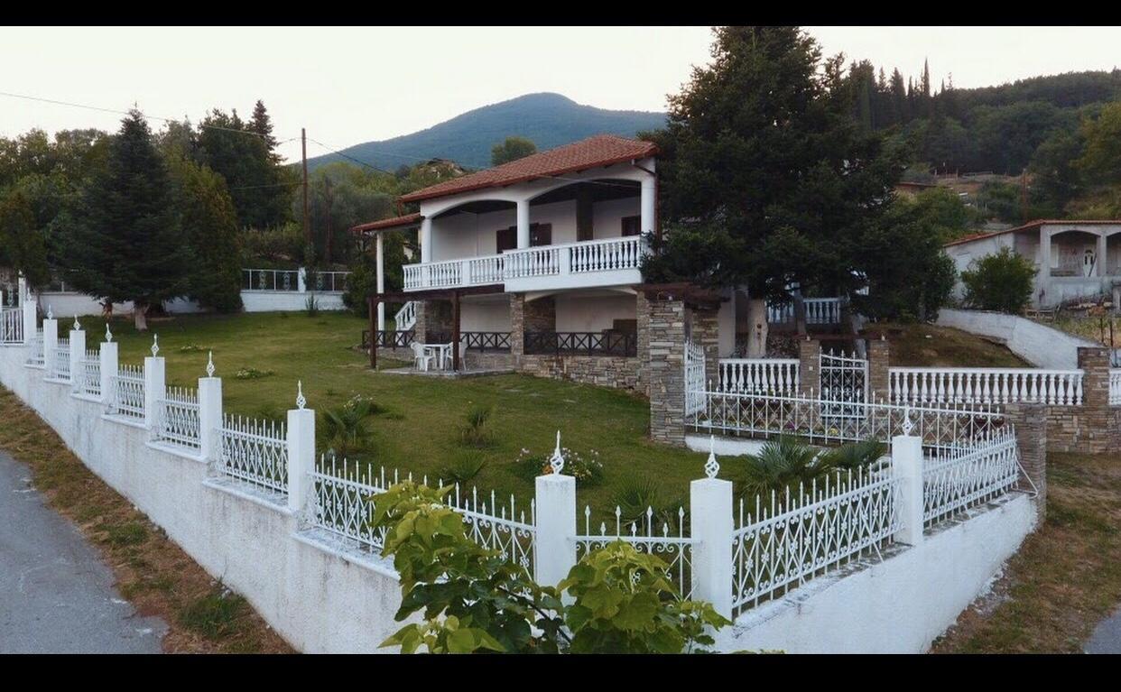 Villa Paradisos Likostomon Екстериор снимка